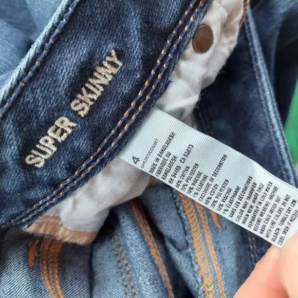 American Eagle Outfitters Dark/Medium Wash Super Skinny Denim Jeans 4 EUC - Picture 4 of 5